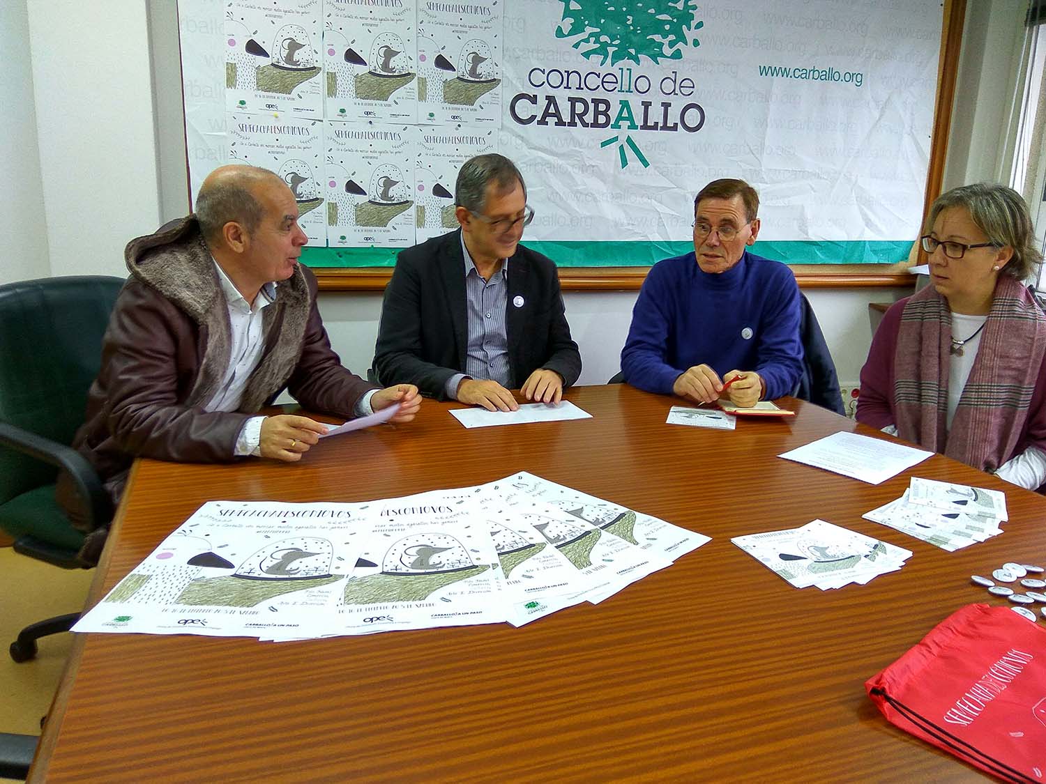 Presentación de la campaña SemecachaDEScóntovos 2016 Presentación de la campaña SemecachaDEScóntovos 2016