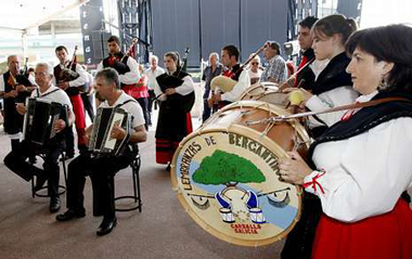 Grupo Lembranzas de Bergantiños Grupo Lembranzas de Bergantiños